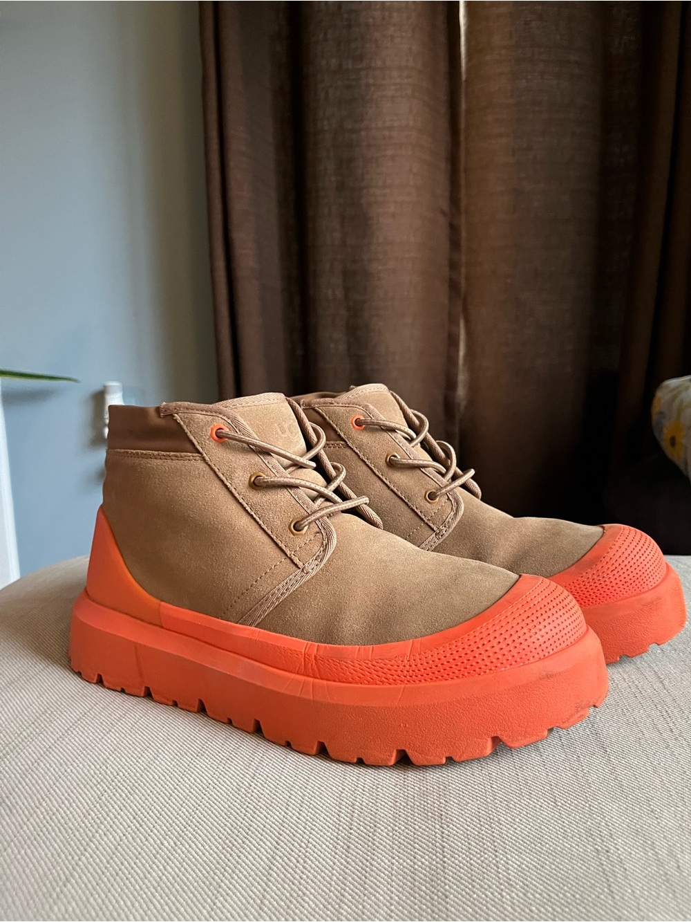 UGG Men's Chukka Boots in Tan with Orange Sole